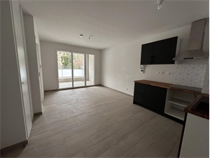 t5 à la vente -   69007  LYON 7EME ARRONDISSEMENT, surface 80 m2 vente t5 - UBI460931177
